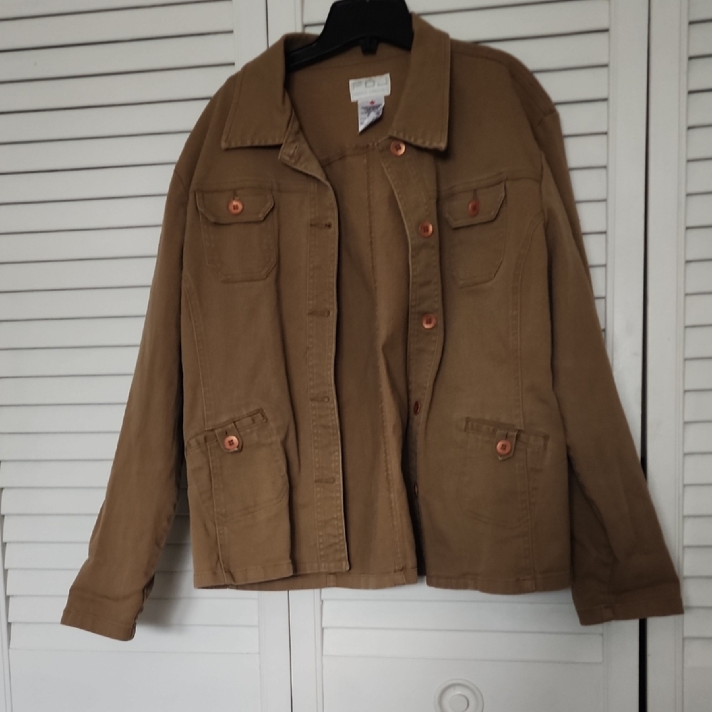 Women's Tan Jacket